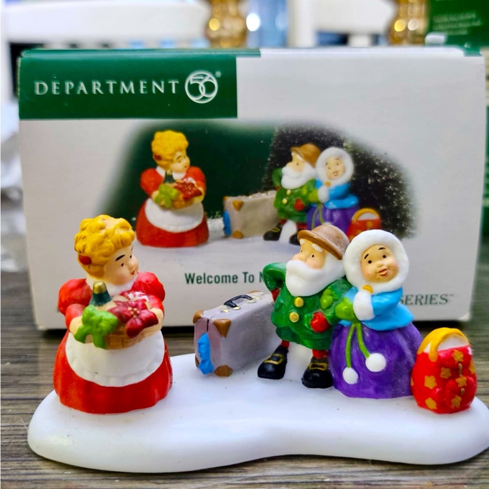 Department 56 Welcome To Nettie's B&B